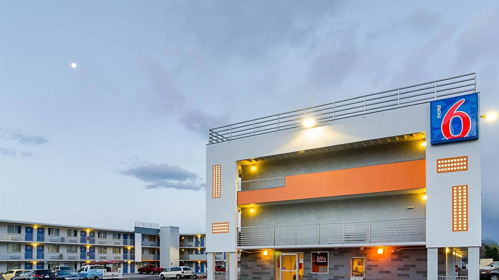 Motel 6- Denver, Co Downtown